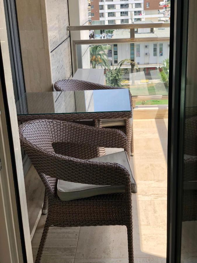 Lux Beach Apartment บุดวา ภายนอก รูปภาพ