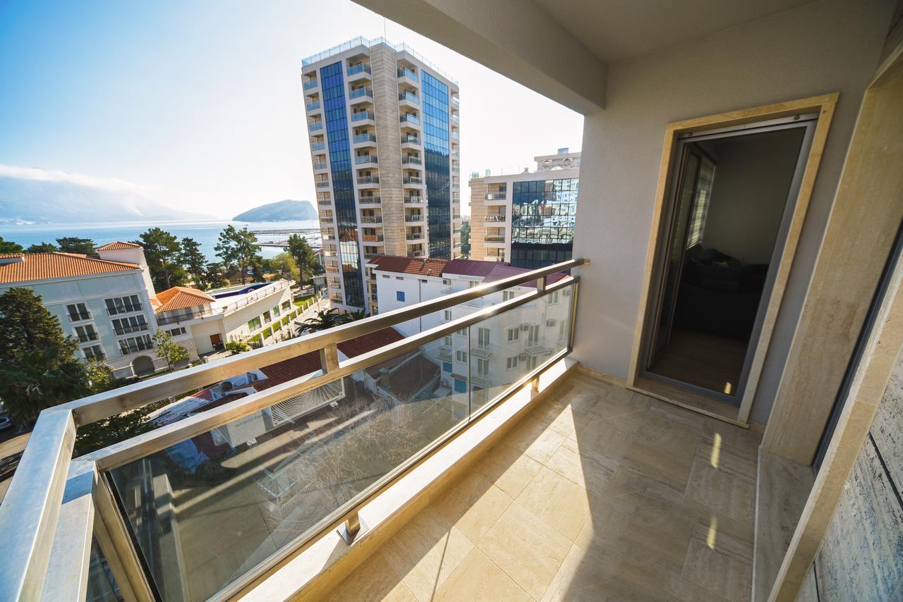 Lux Beach Apartment บุดวา ภายนอก รูปภาพ
